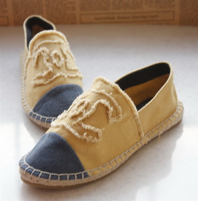 CHANEL Loafers Women--036